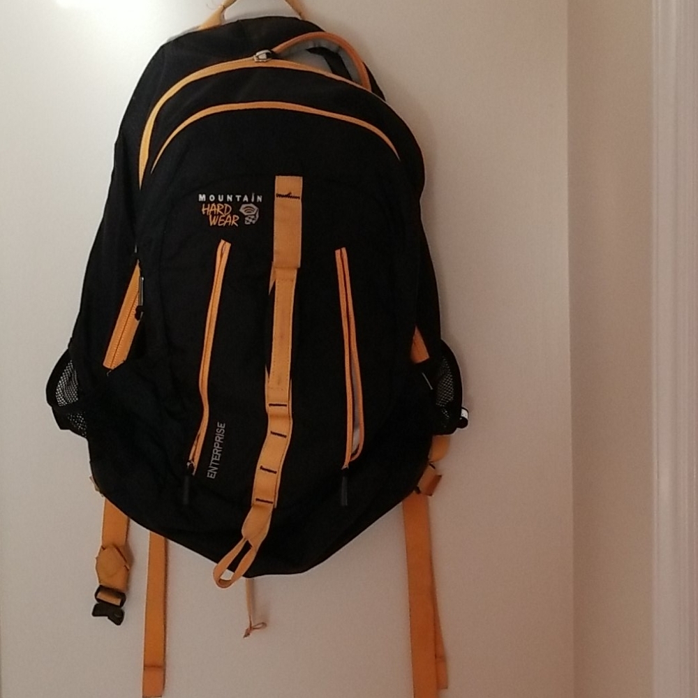 Mountain hardware enterprise backpack gold black
